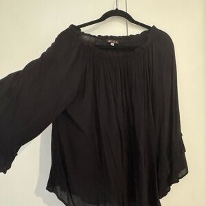 Chic Black Off-Shoulder Women's Blouse
